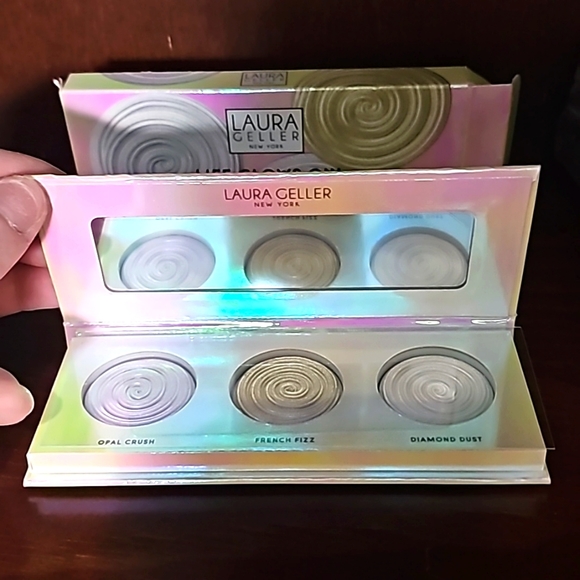 Laura Geller "Life Glows On" Illuminator Palette π - Picture 2 of 7